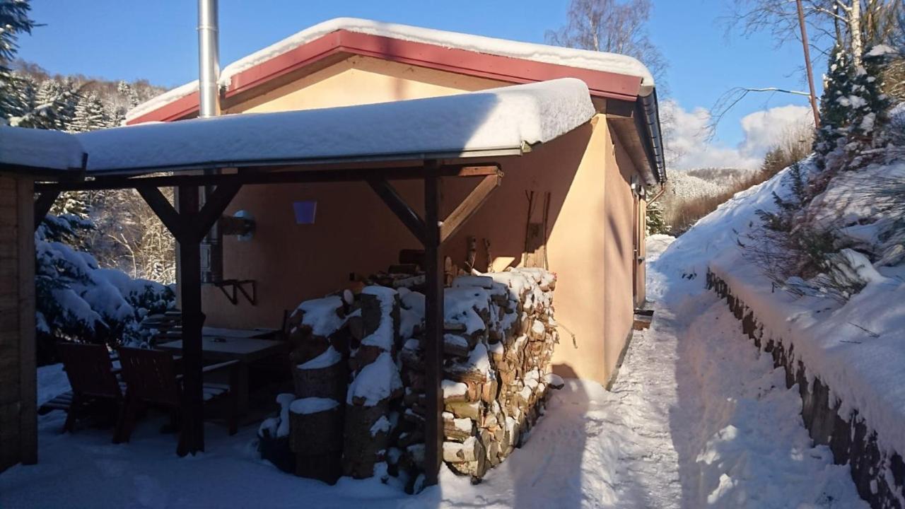Ruhiges Ferienhaus Am Waldrand Mit Sauna Und Kamin - Hellaberg II Langenbach  Exterior foto